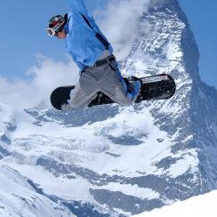 Snowboard (Zermatt) © Valais Wallis Promotion Thomas Andenmatten