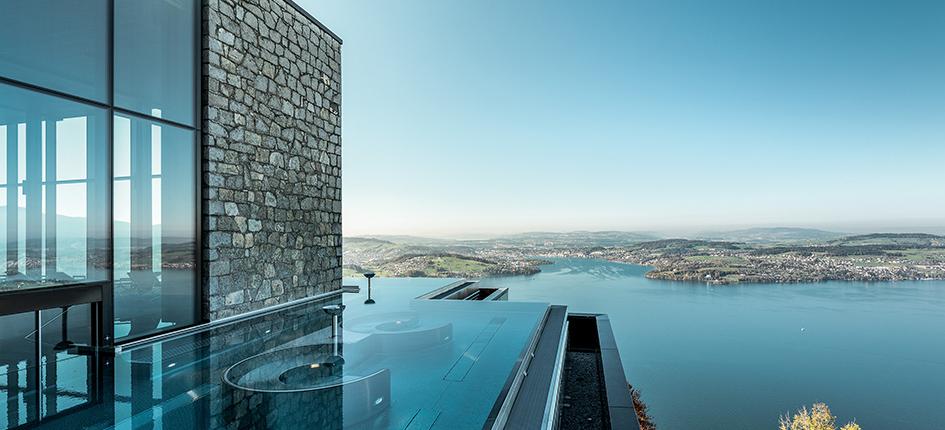 The Bürgenstock Hotels & Resort next to Lake Lucerne was honoured at the International Travel Awards. 