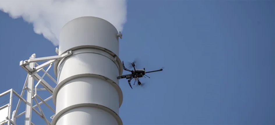 Constellation Clearsight uses Voliro drones to inspect and maintain critical infrastructure. 
