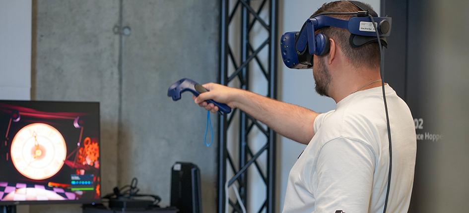 From fall 2024, HSLU will offer Switzerland's first Bachelor's degree program in immersive technologies. Image credit: HSLU