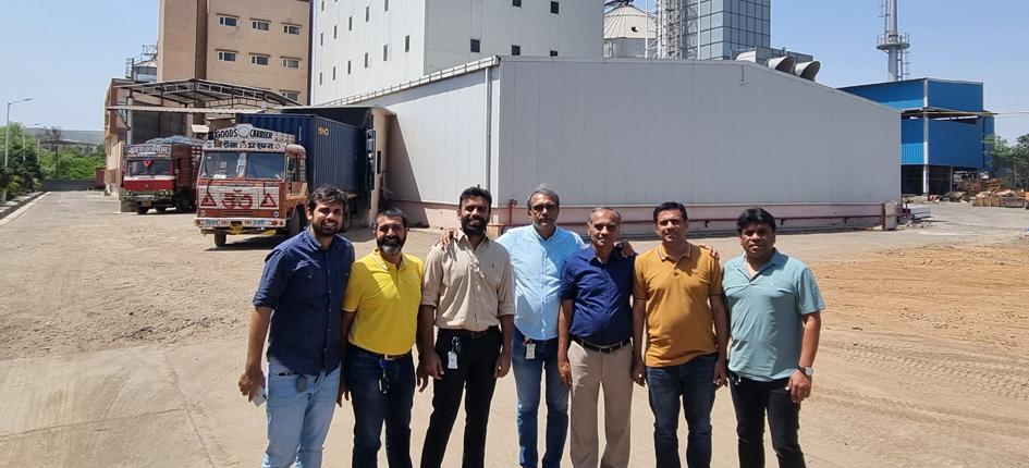 Bühler has handed over its first plant for special cornmeal to the family company PV Sons Corn Milling in the Indian city of Pune.