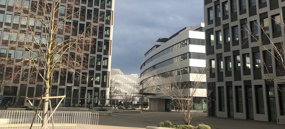 PharmaBiome, based in the Bio-Technopark Schlieren (picture), will be working with the international pharmaceutical group Ferring in future. Image credit: Limmatstadt AG