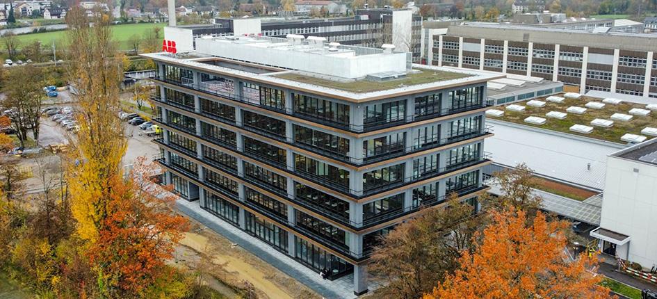 ABB hat das neue Multifunktionsgebäude Emotion am Standort Untersiggenthal eröffnet. Bild: ABB