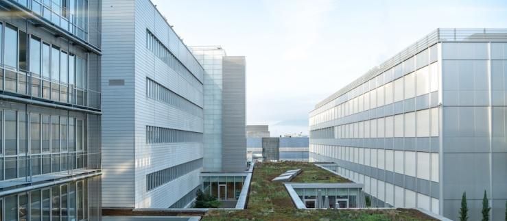 Ce nouveau campus ultramoderne représente un investissement de près de CHF 200 millions et confirme l'importance à long terme de Genève pour les activités mondiales de l'entreprise.