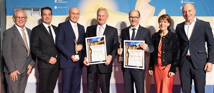 René Kamer (member of the OC), Adrian Wangeler (member of the search committee), award winner Wolfgang Bliem (CEO) and Guido Egli (Chairman of the Board) from the Grand Casino Lucerne as well as Werner Obrecht from Obrasso Classic Events, Corinne Häggi and Daniel Salzmann (both members of the search committee). 