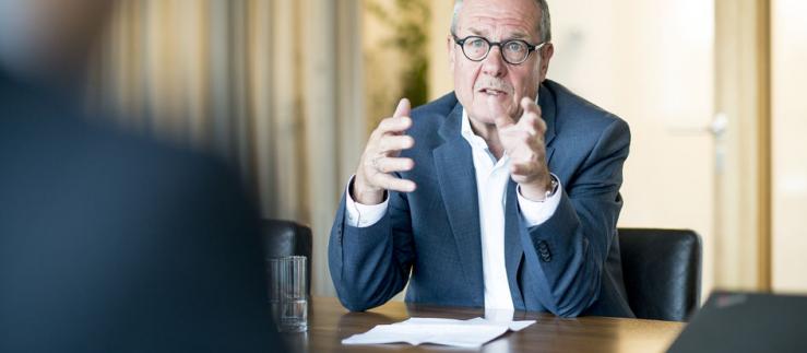 Dieter Gosteli, responsabilie Corporates presso Axa Winterthur a colloquio durante il CEO Breakfast.