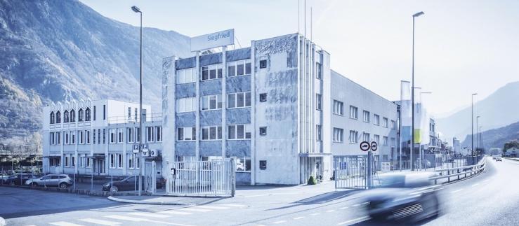 Siegfried’s Evionnaz site currently employs 380 professionals and is in the process of constructing a new R&D building, which is set to double the company’s development capacity and create around 40 new jobs.