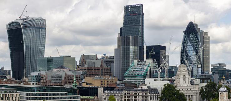 Vue panoramique sur le quartier financier de Londres